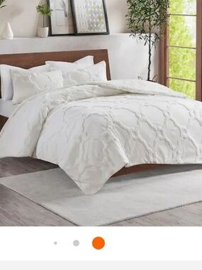 Madison Park queen chenille duvet cover - no shams